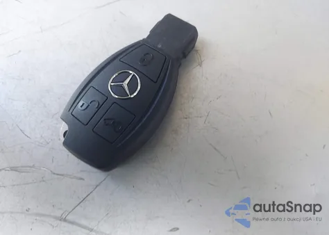 2018 Mercedes-Benz Metris z USA, uszkodzony, nr VIN WD4PG2EE0J3342824
